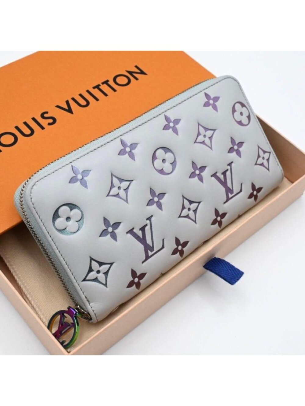 Louis Vuitton Lambskin Coussin Ski Zippy Wallet